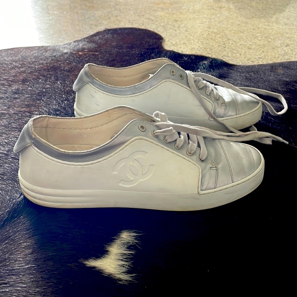 Chanel white and silver sneakers size 39